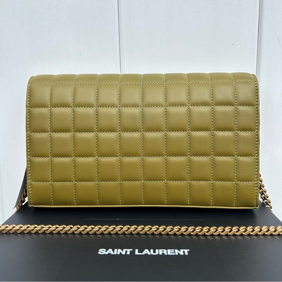 SAINT LAURENT CASSANDRE LARGE WALLET ON CHAIN QUILTED LEATHER GREEN GOLD NEW! - Picture 6 of 16